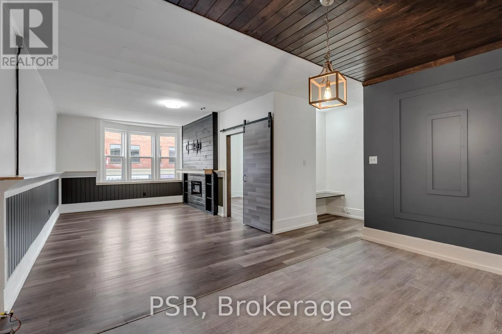 5 - 43 MANITOBA STREET, #5