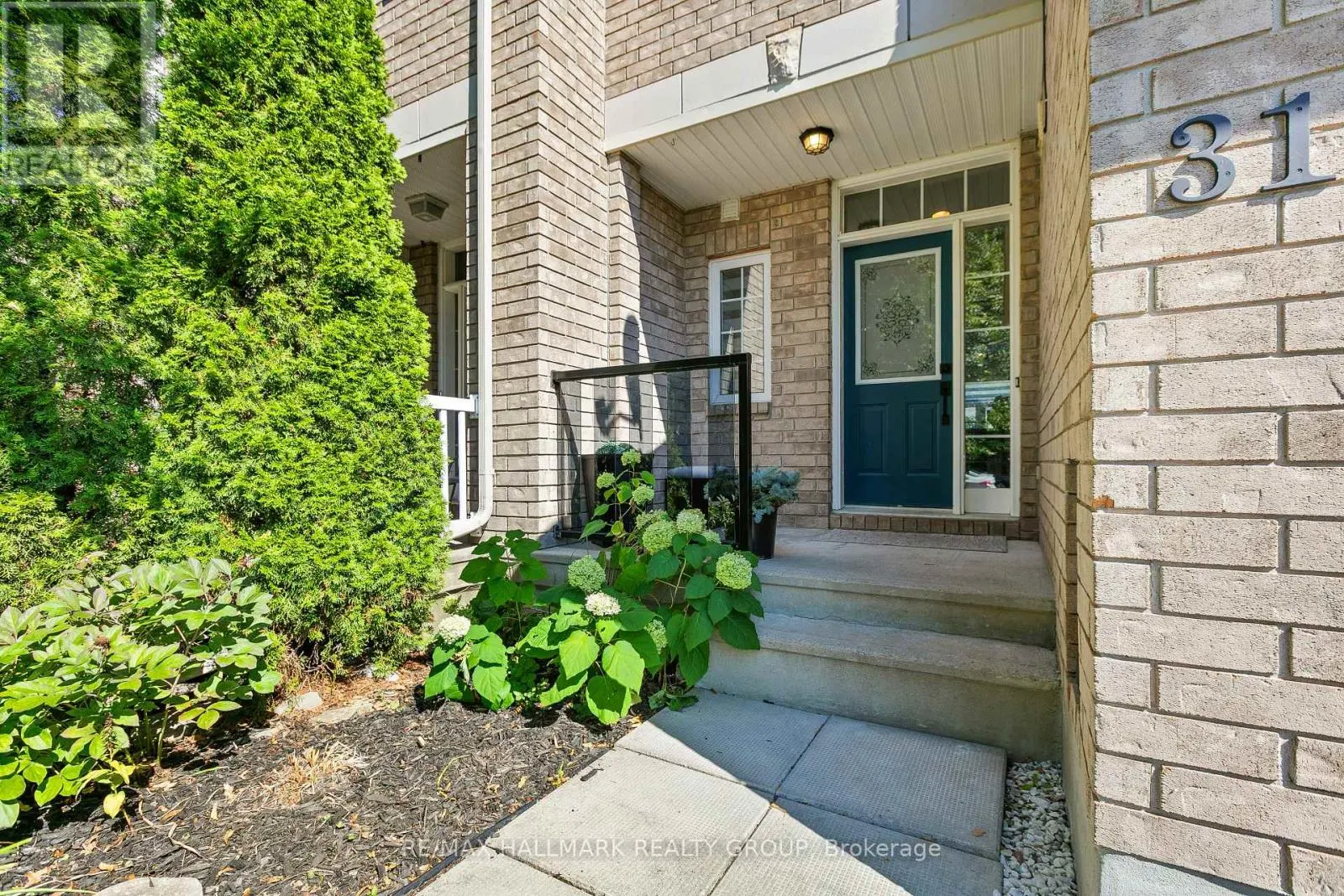 31 SADDLESMITH CIRCLE