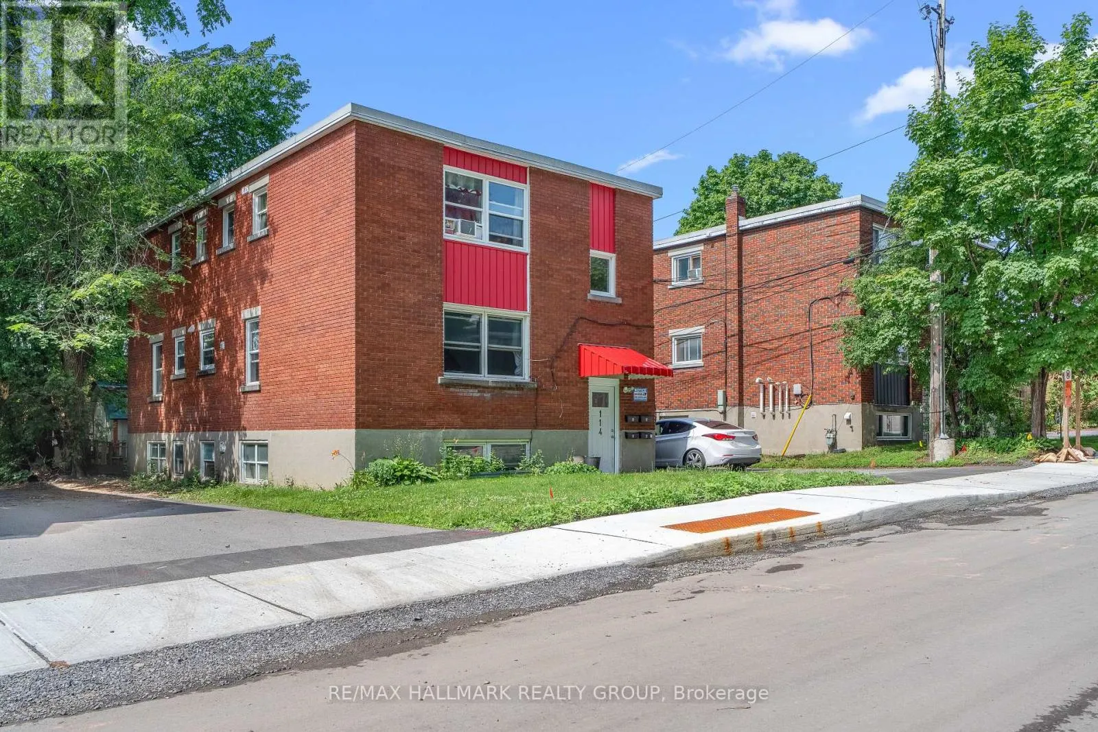 114 LEBRUN STREET