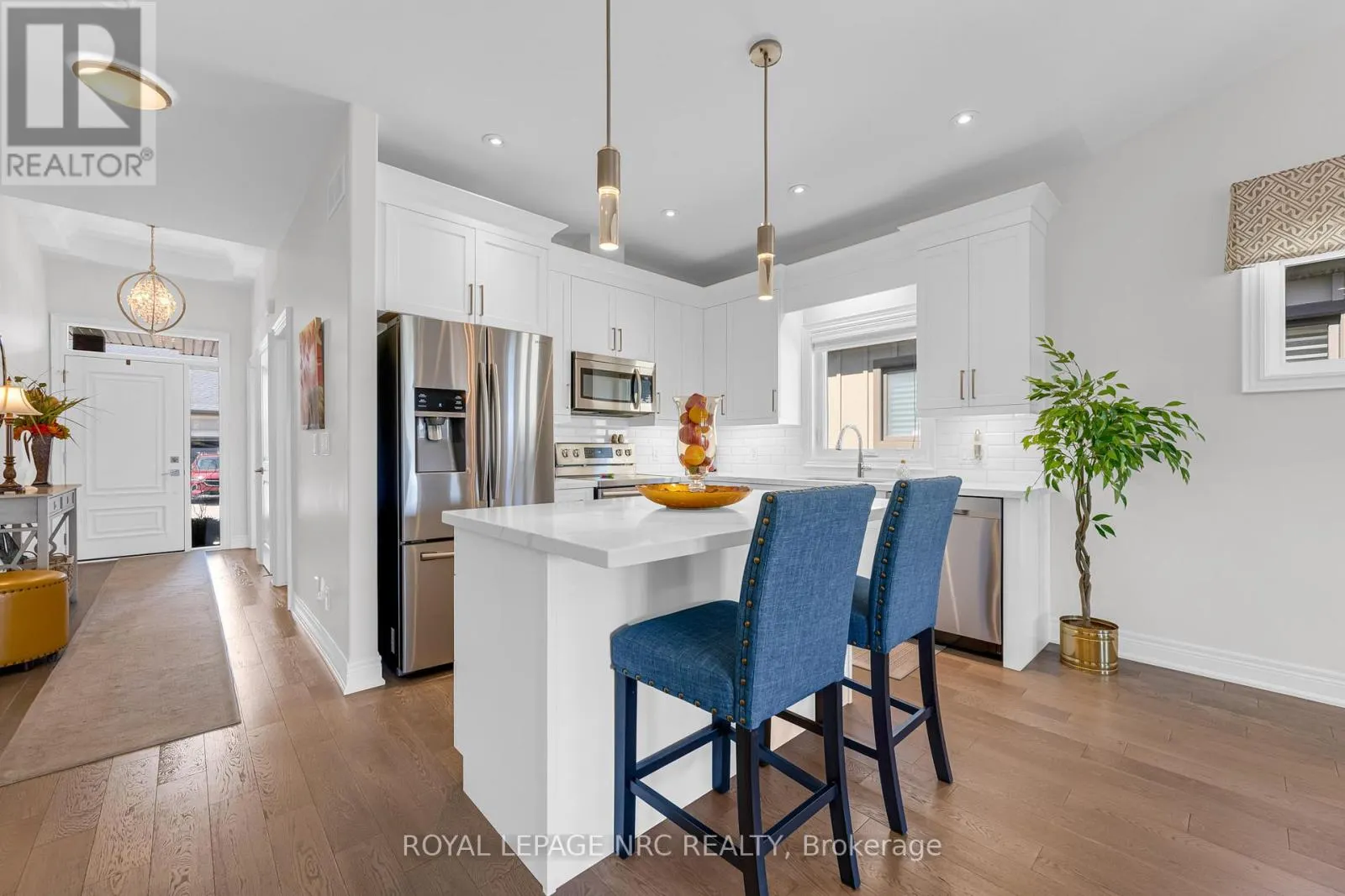 48 - 180 PORT ROBINSON ROAD, #48