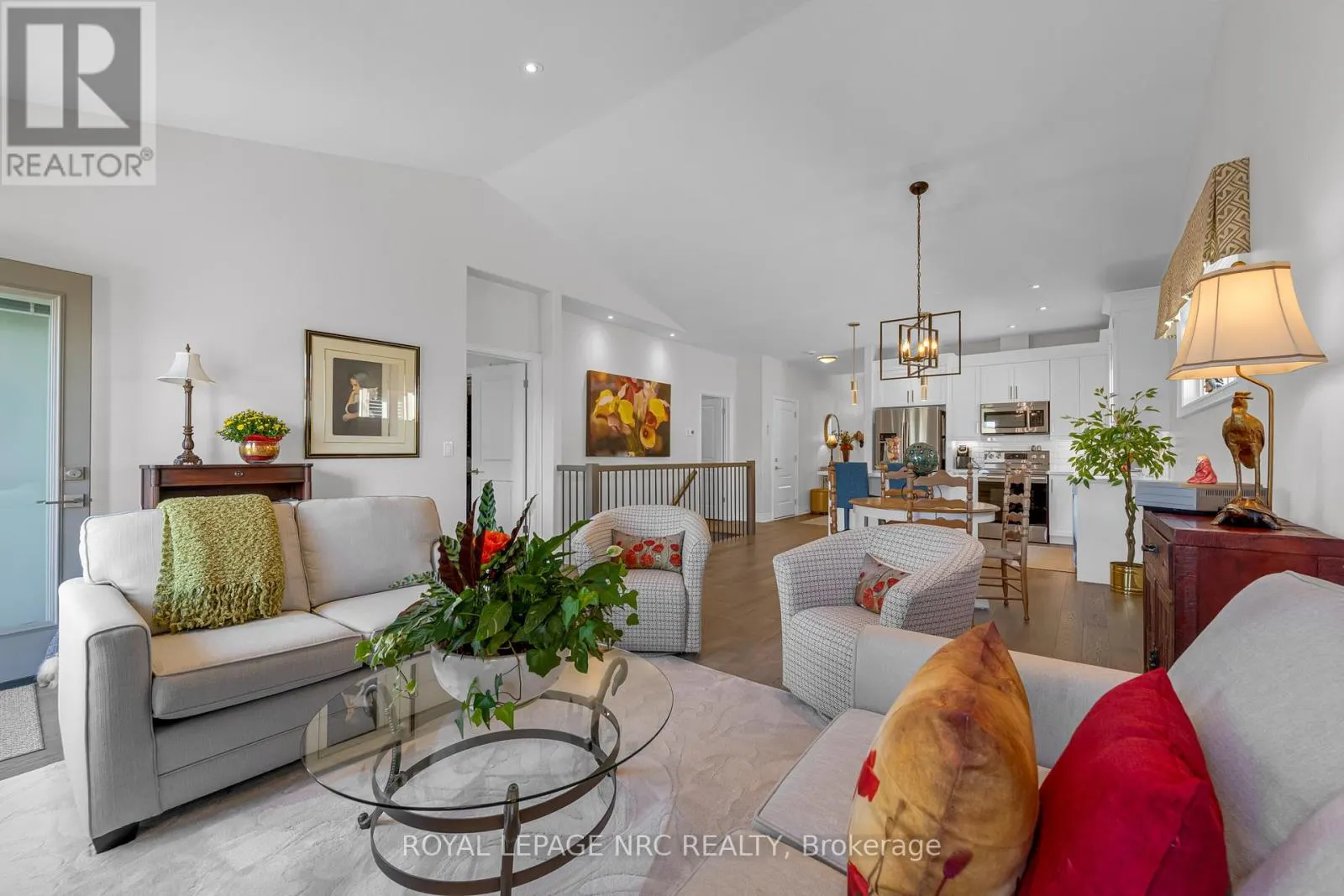 48 - 180 PORT ROBINSON ROAD, #48