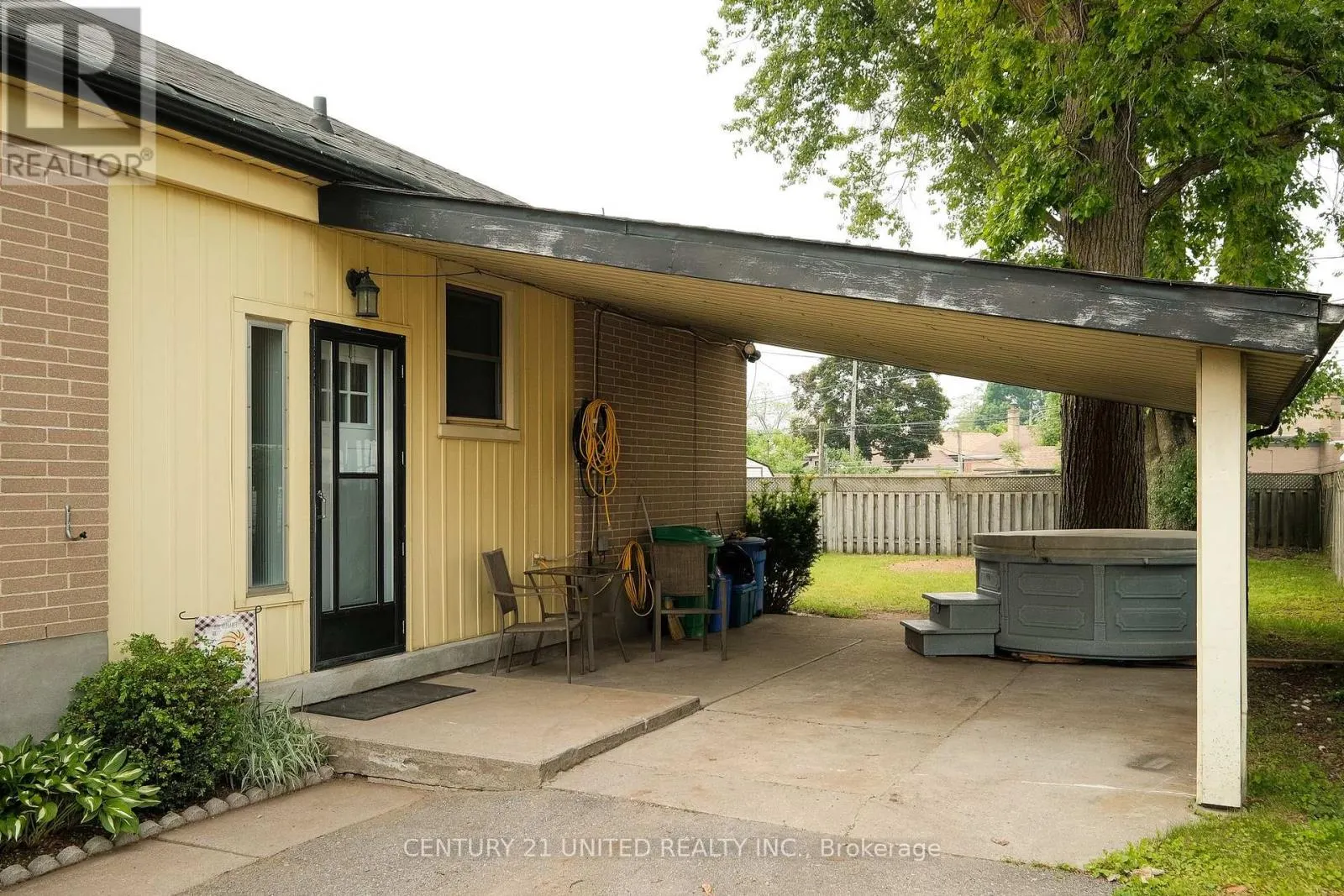 644 CRAWFORD DRIVE