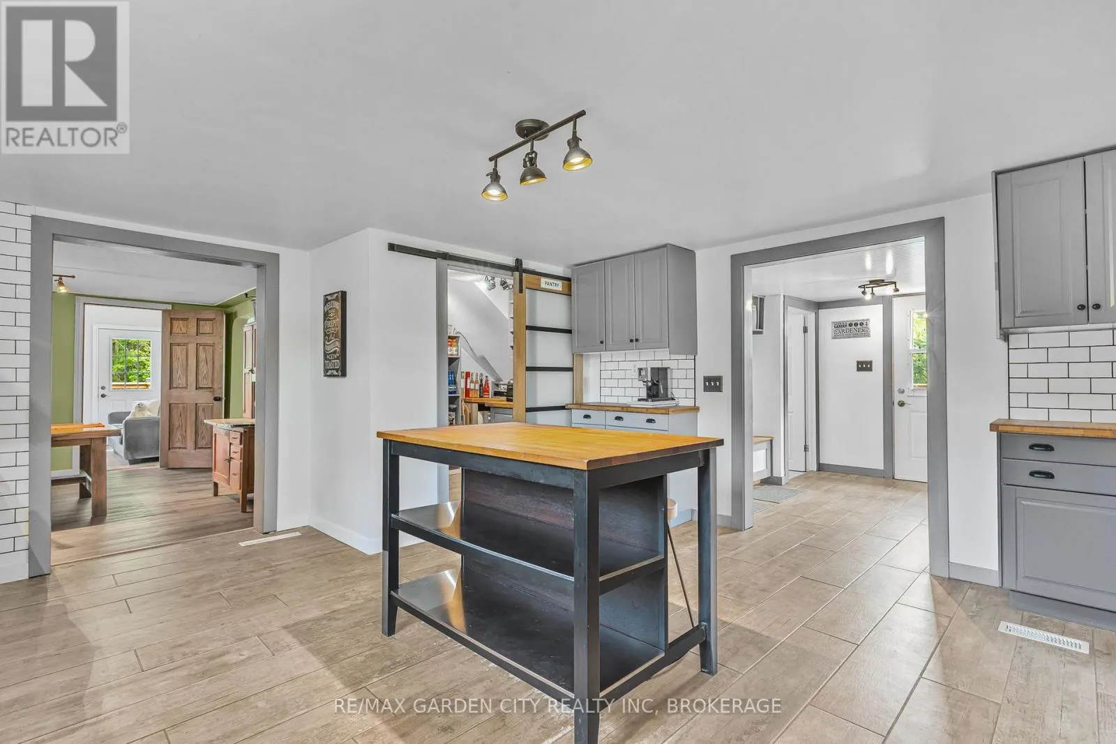 444 WEBBER ROAD