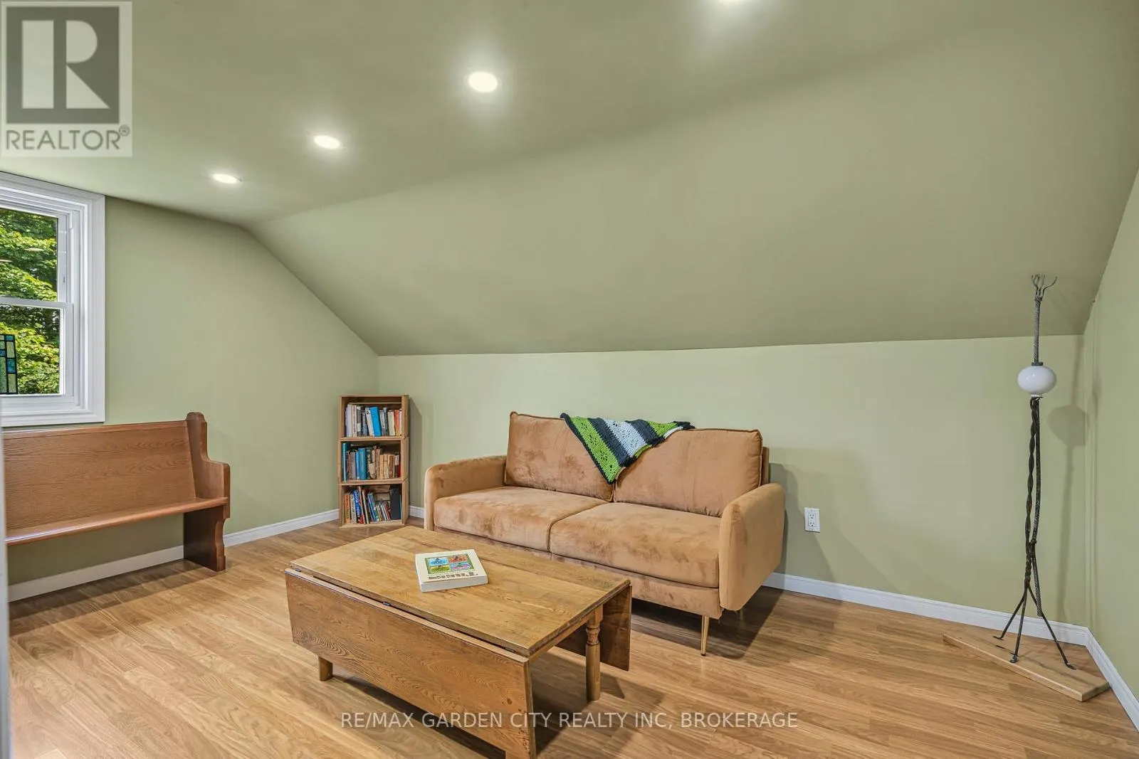 444 WEBBER ROAD