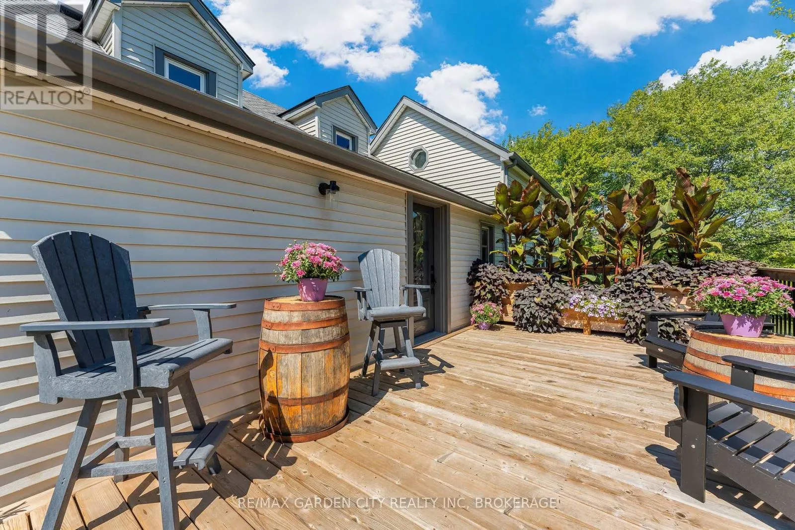 444 WEBBER ROAD