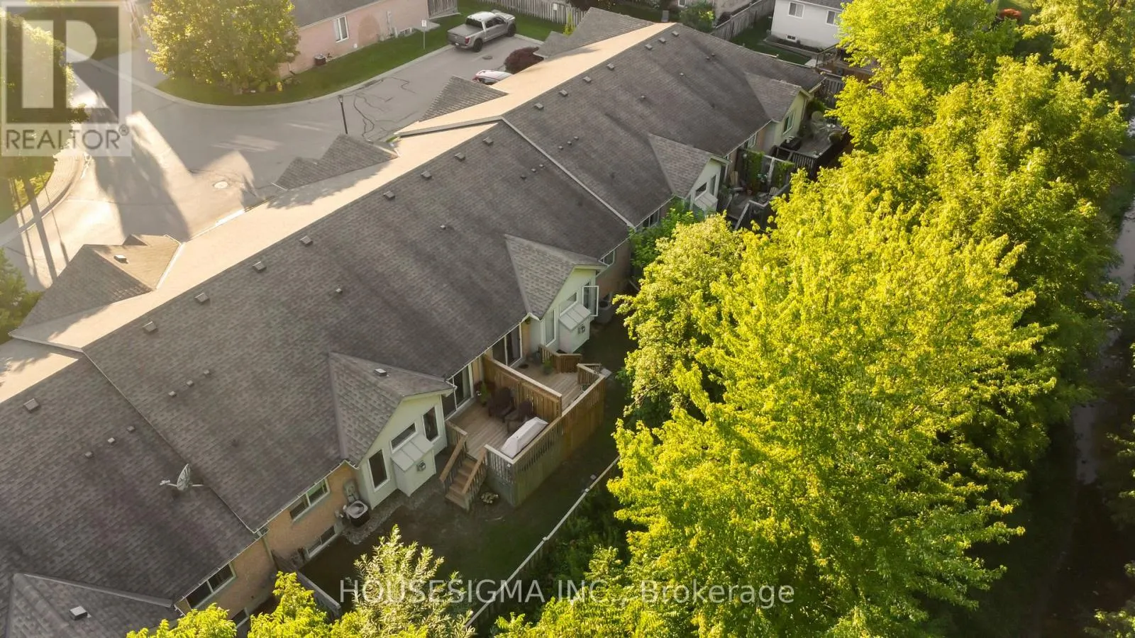 44 - 601 GRENFELL DRIVE, #44