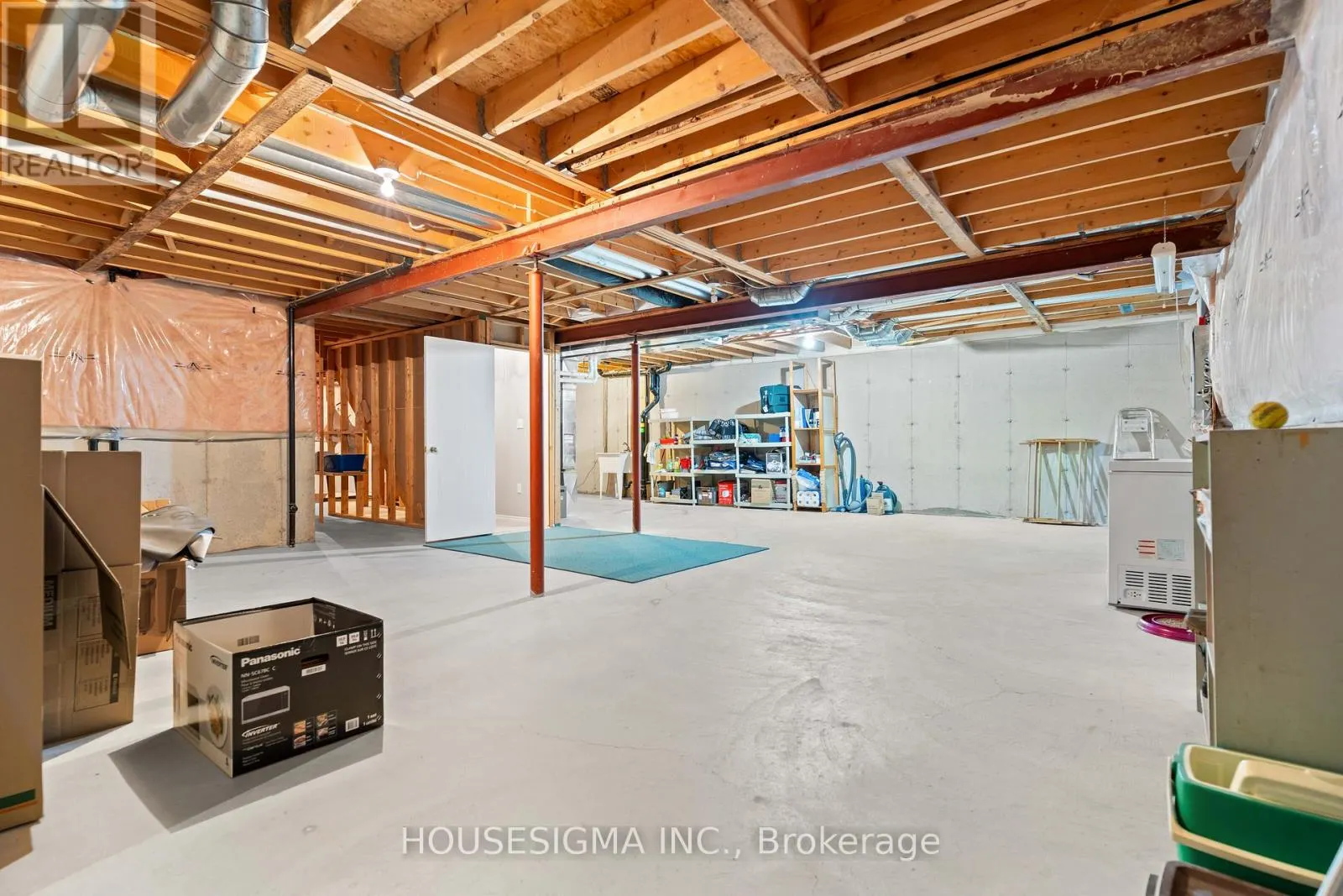 44 - 601 GRENFELL DRIVE, #44