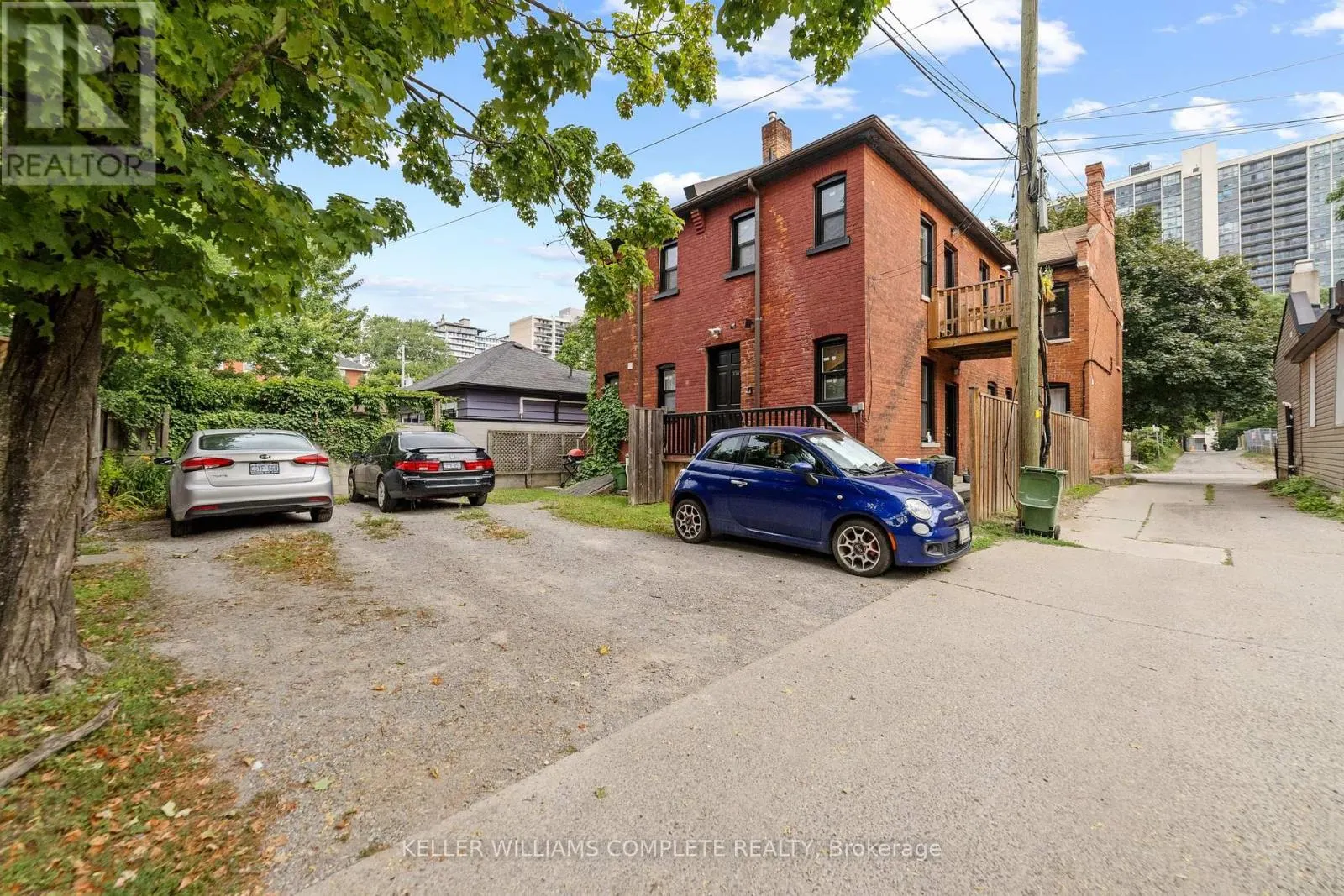 188-190 CAROLINE STREET S