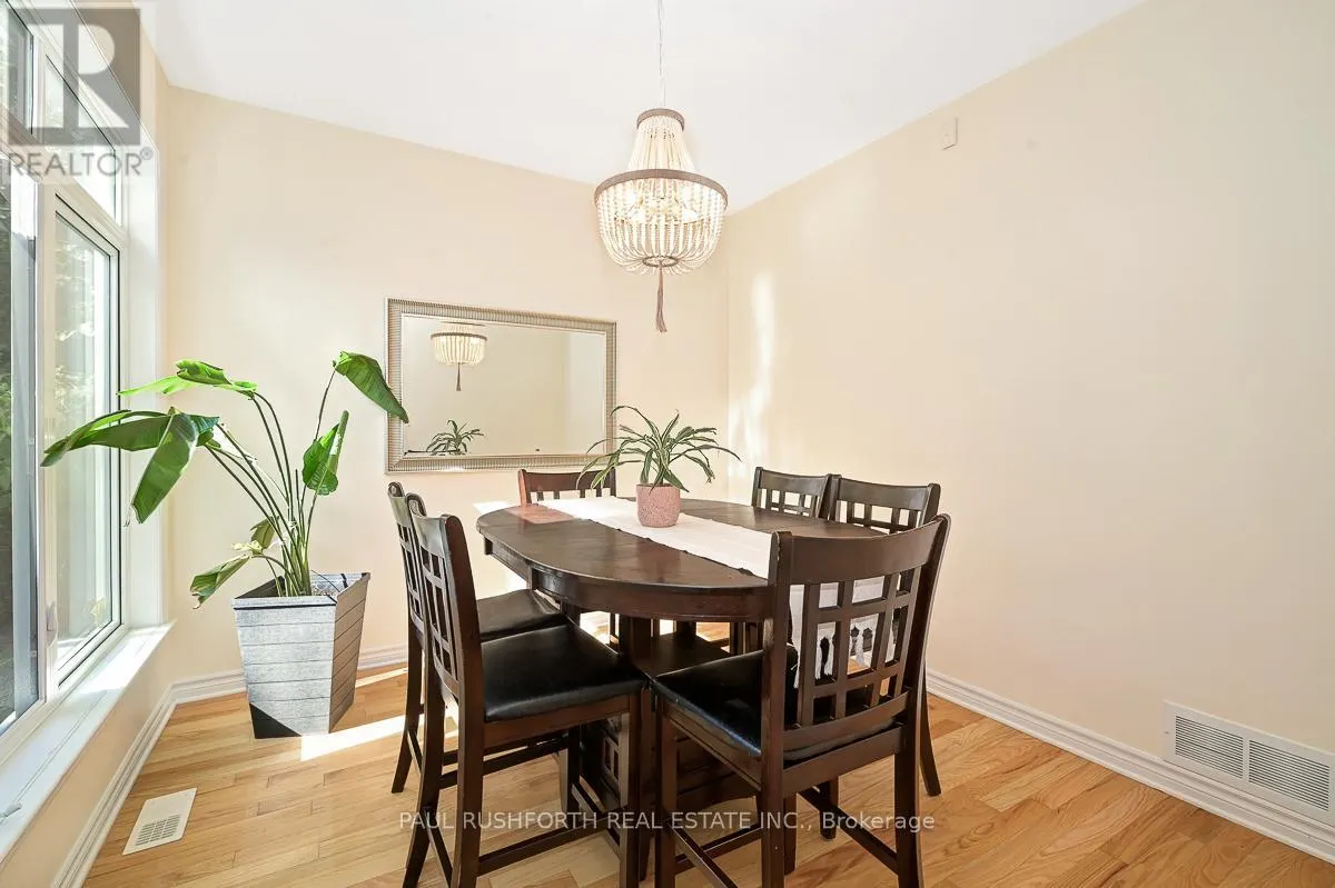 843 LONG POINT CIRCLE
