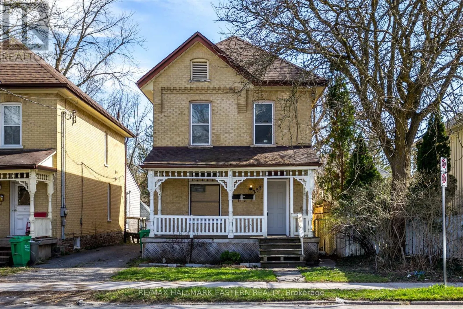 299 MCDONNEL STREET