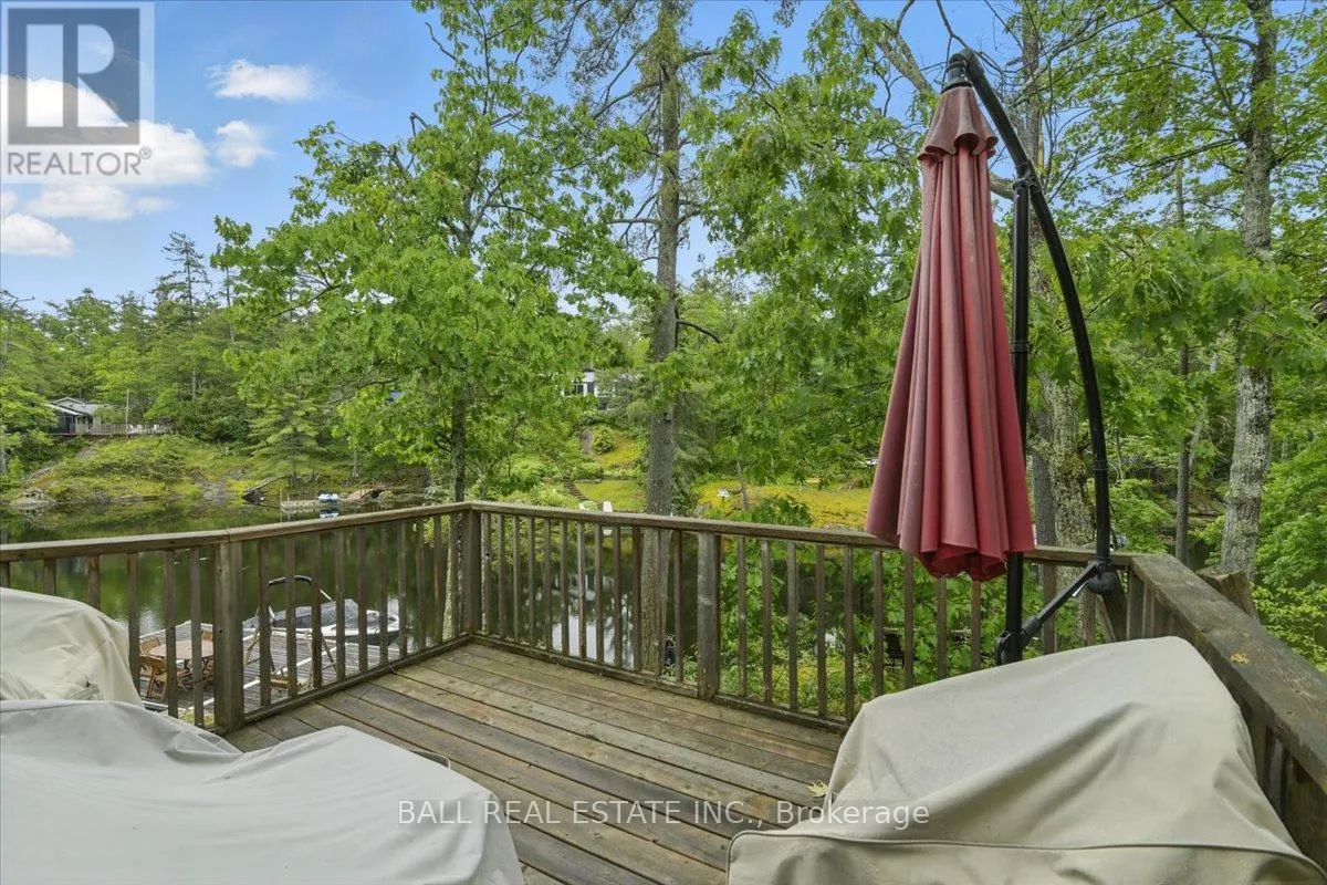 3559 HARBOUR POINT LANE
