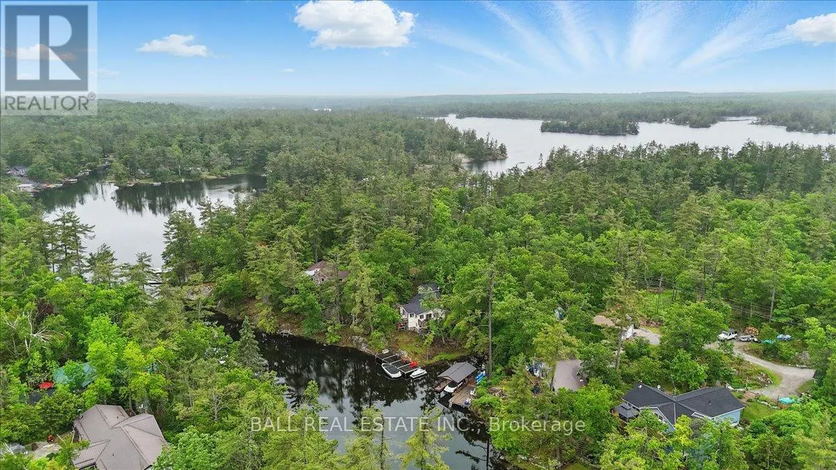 3559 HARBOUR POINT LANE