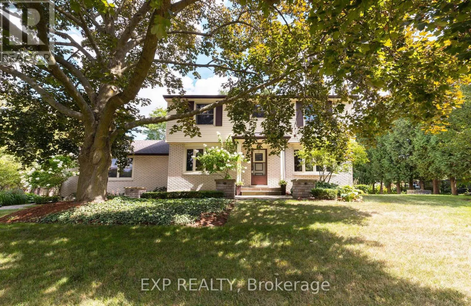 36 MARQUETTE DRIVE