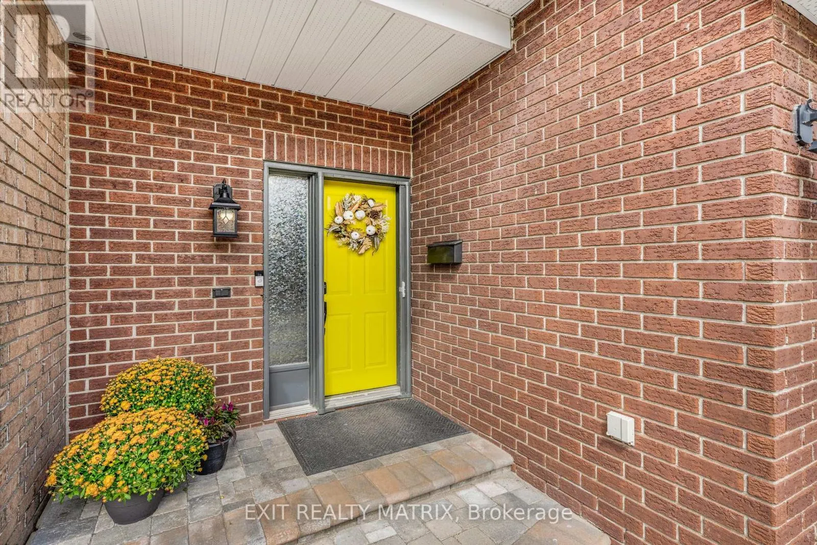 1503 BRIARFIELD CRESCENT