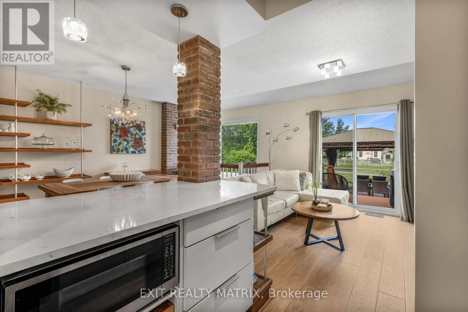 1503 BRIARFIELD CRESCENT