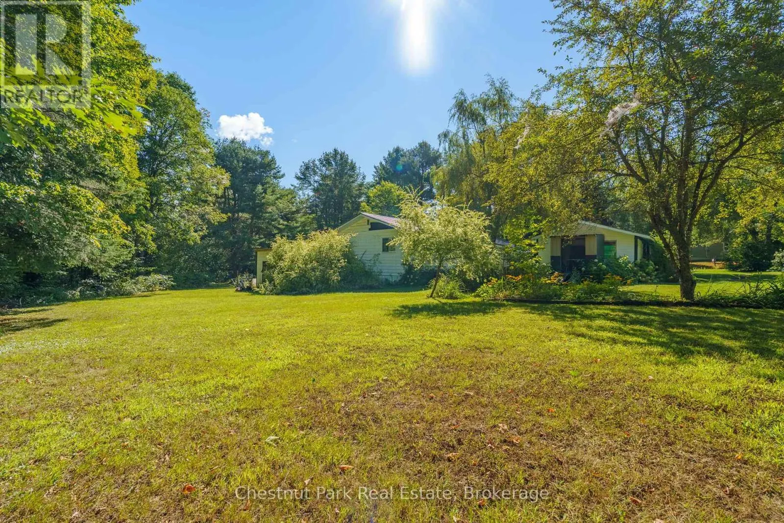 1047 NAISMITH ROAD E