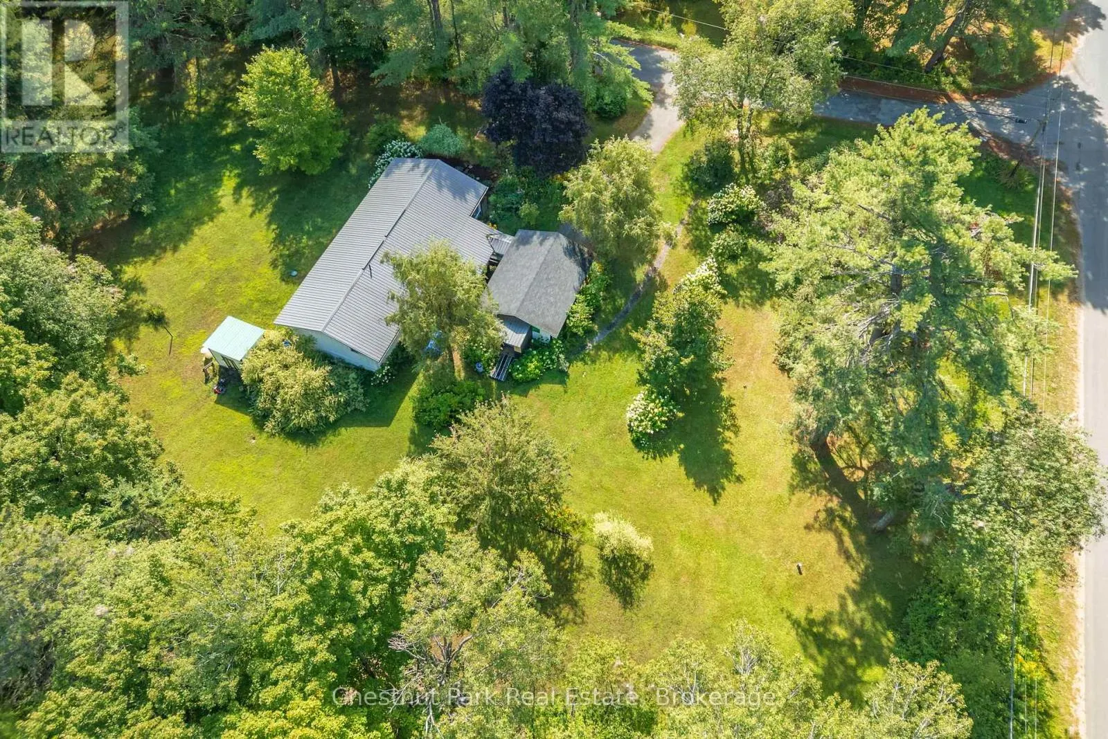 1047 NAISMITH ROAD E