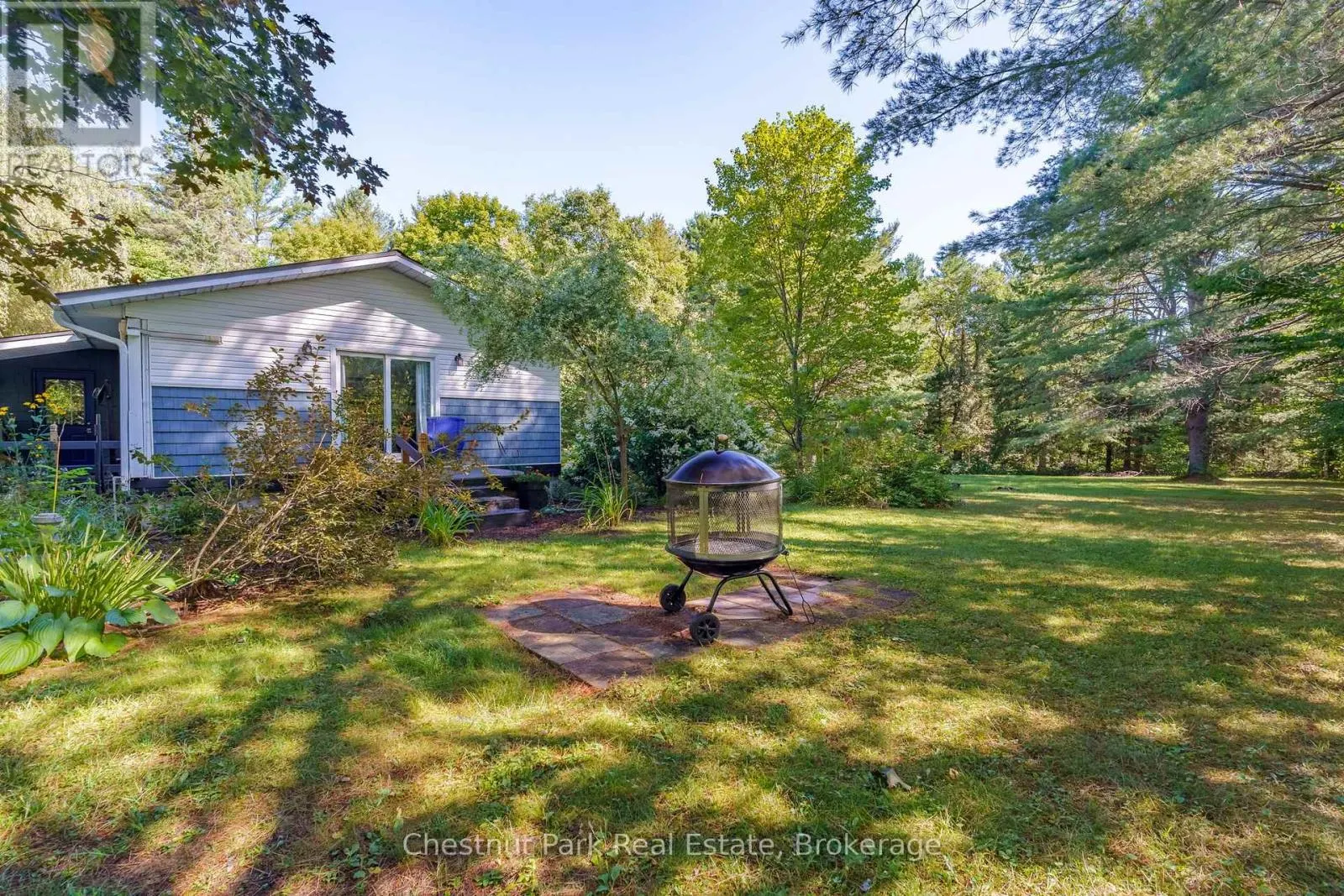 1047 NAISMITH ROAD E