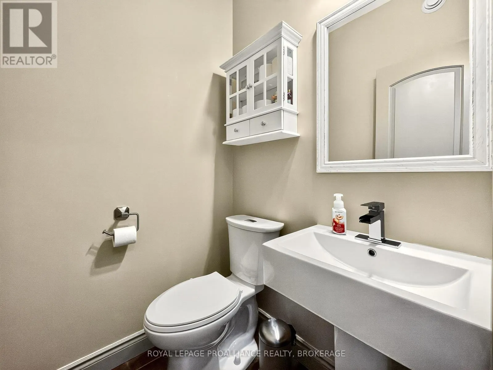 4671 VERONA SANDS ROAD