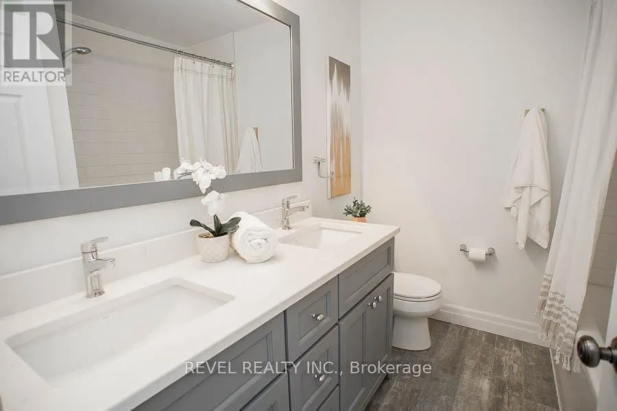 89 DANTE CRESCENT