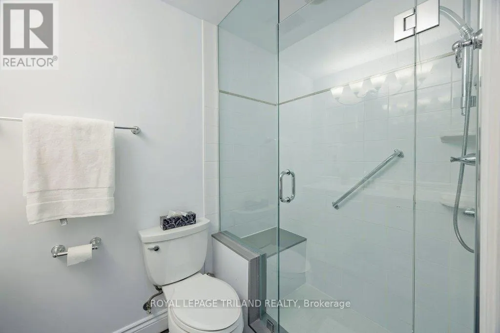 306 - 460 WELLINGTON STREET, #306