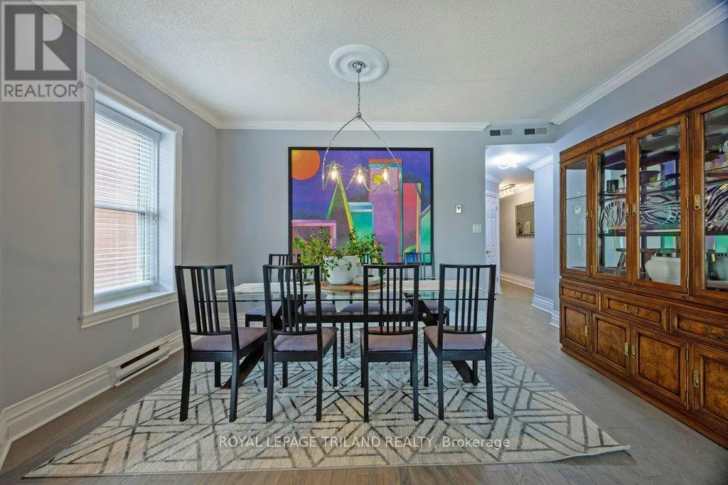 306 - 460 WELLINGTON STREET, #306