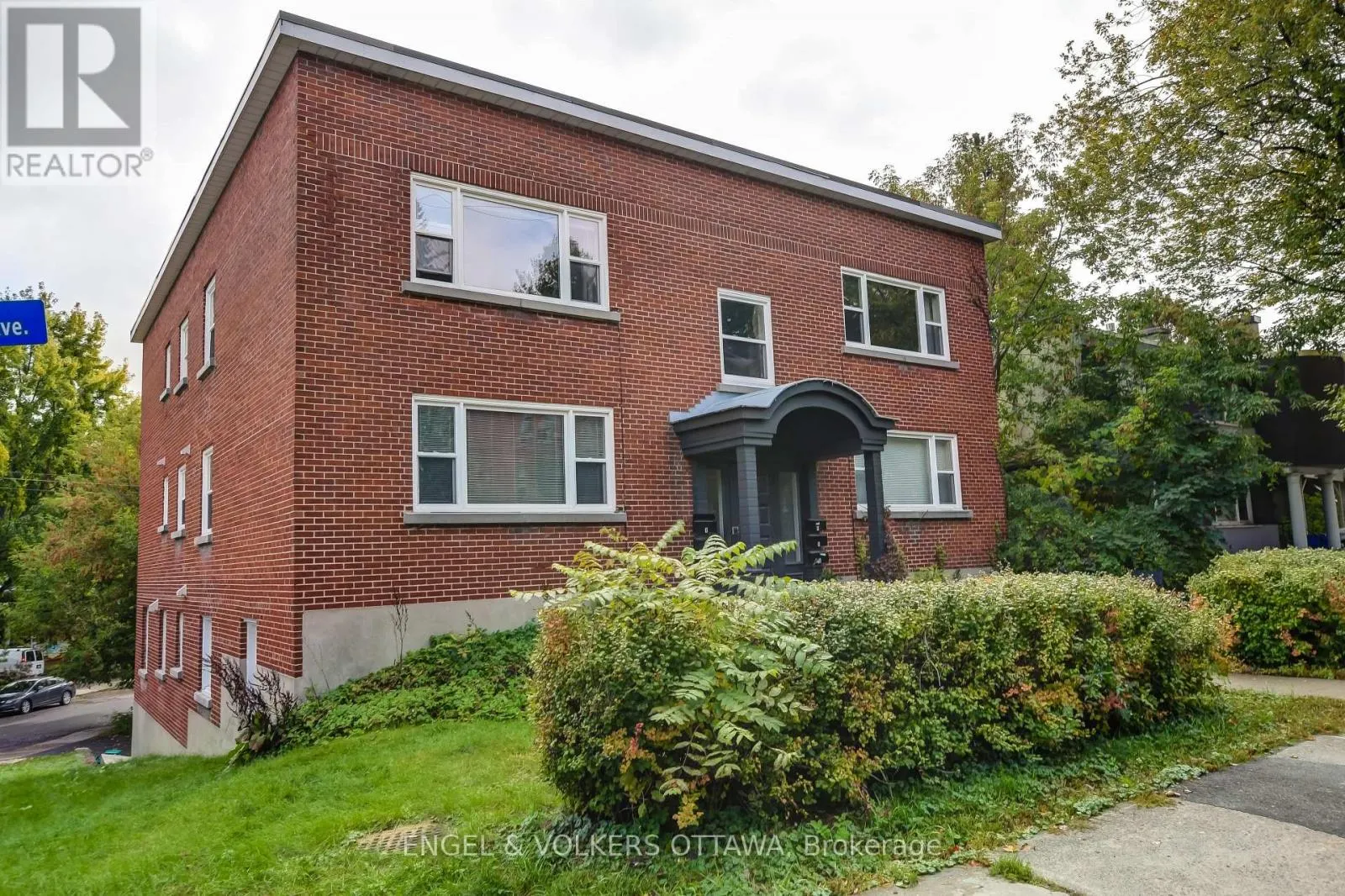 1 - 65 RIVERDALE AVENUE