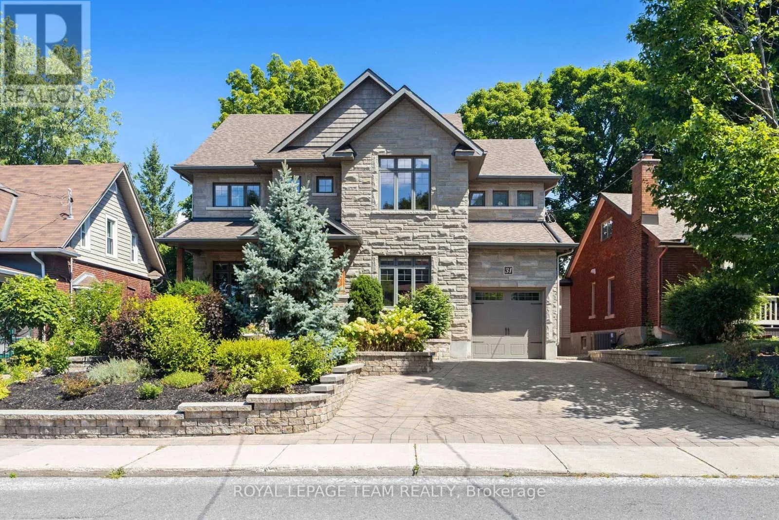 31 GRANVILLE AVENUE