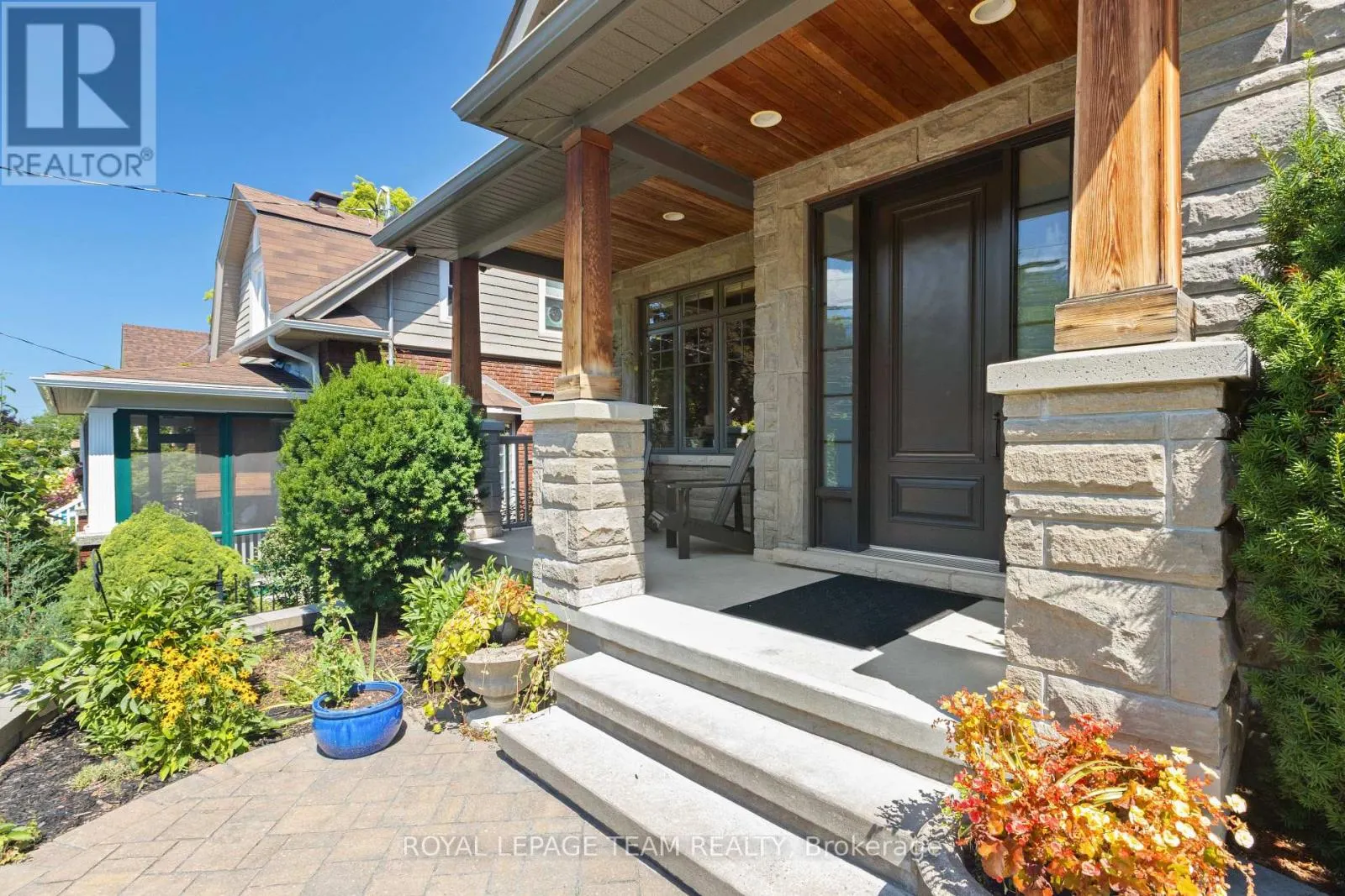 31 GRANVILLE AVENUE