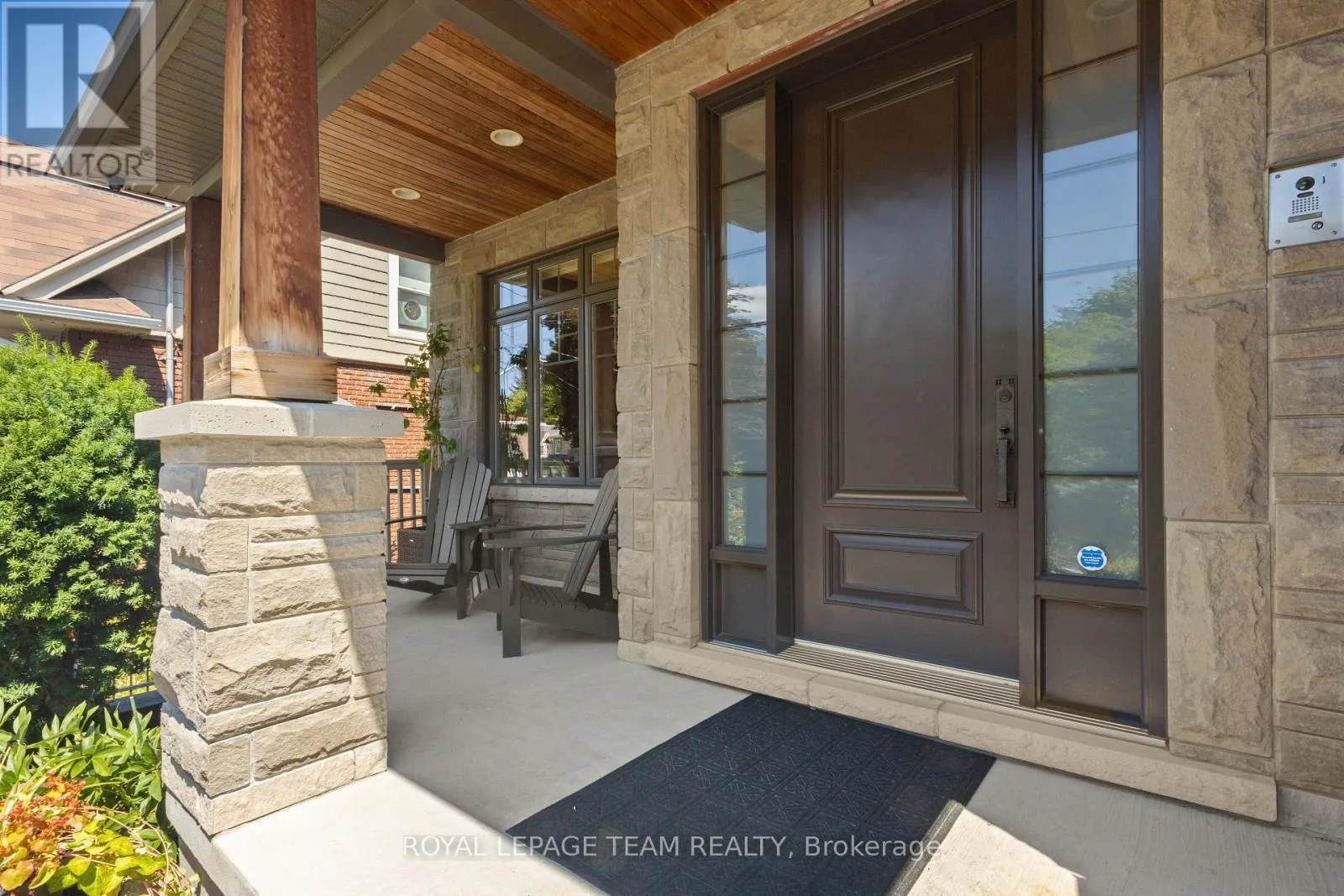 31 GRANVILLE AVENUE