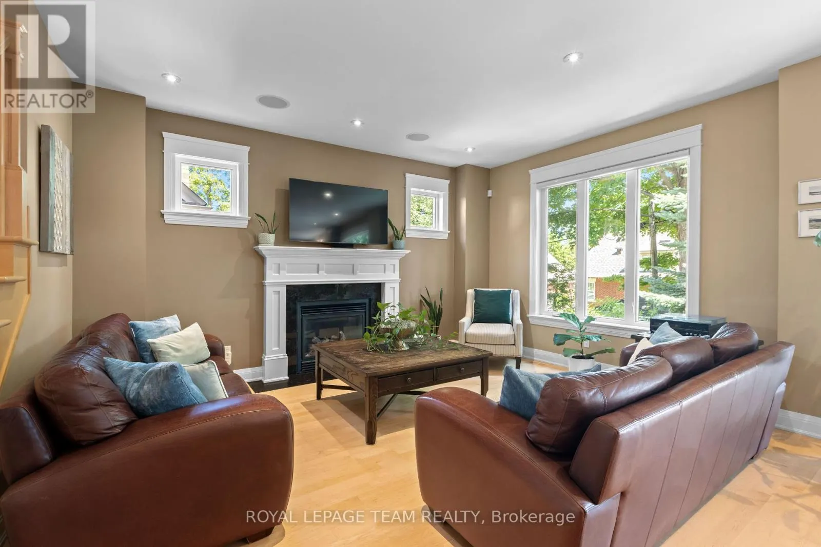 31 GRANVILLE AVENUE