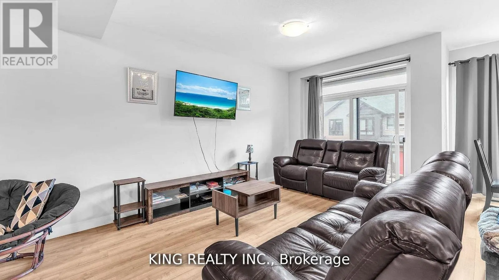 55 - 819 KLEINBURG DRIVE
