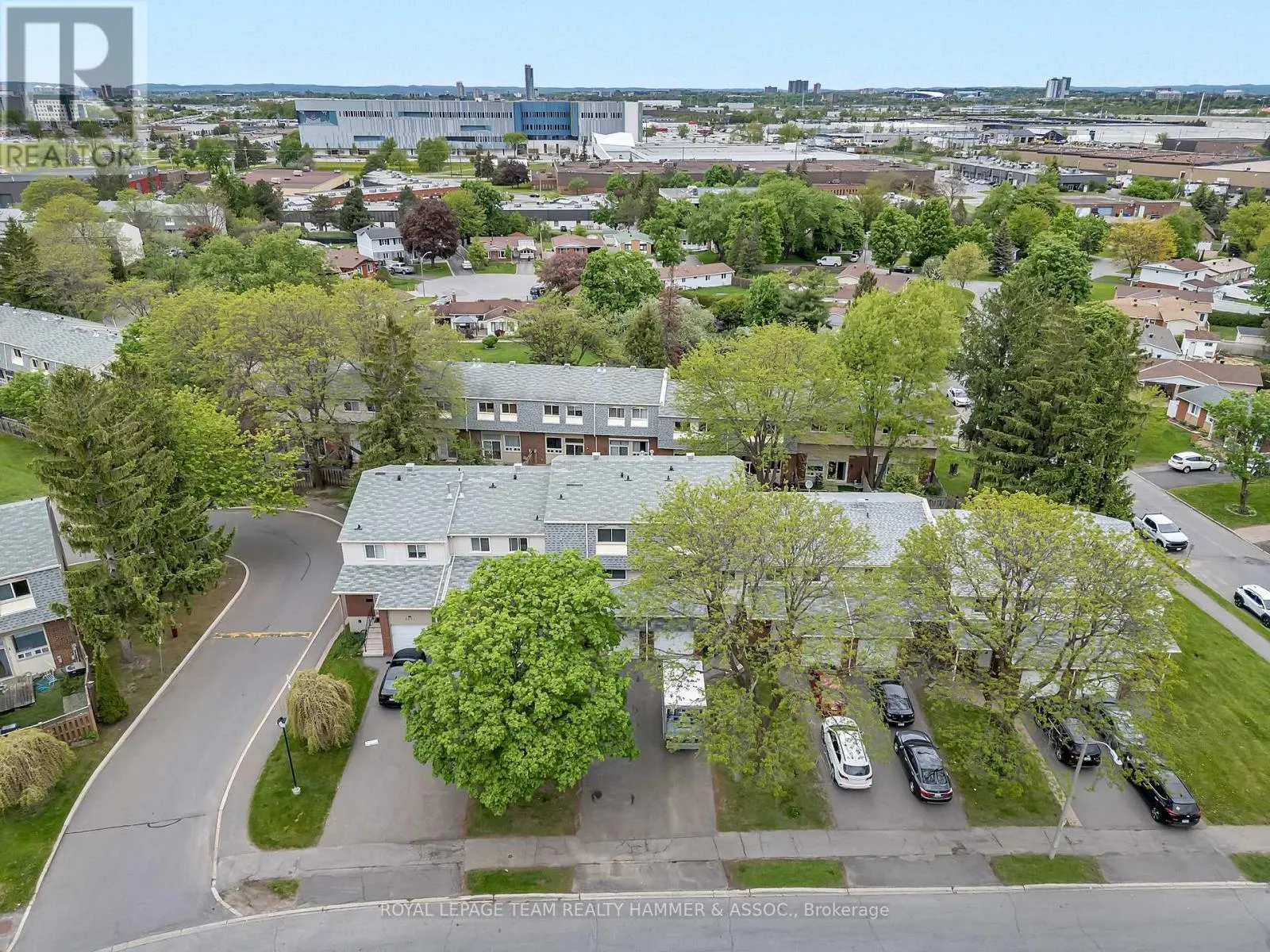 2425 SOUTHVALE CRESCENT