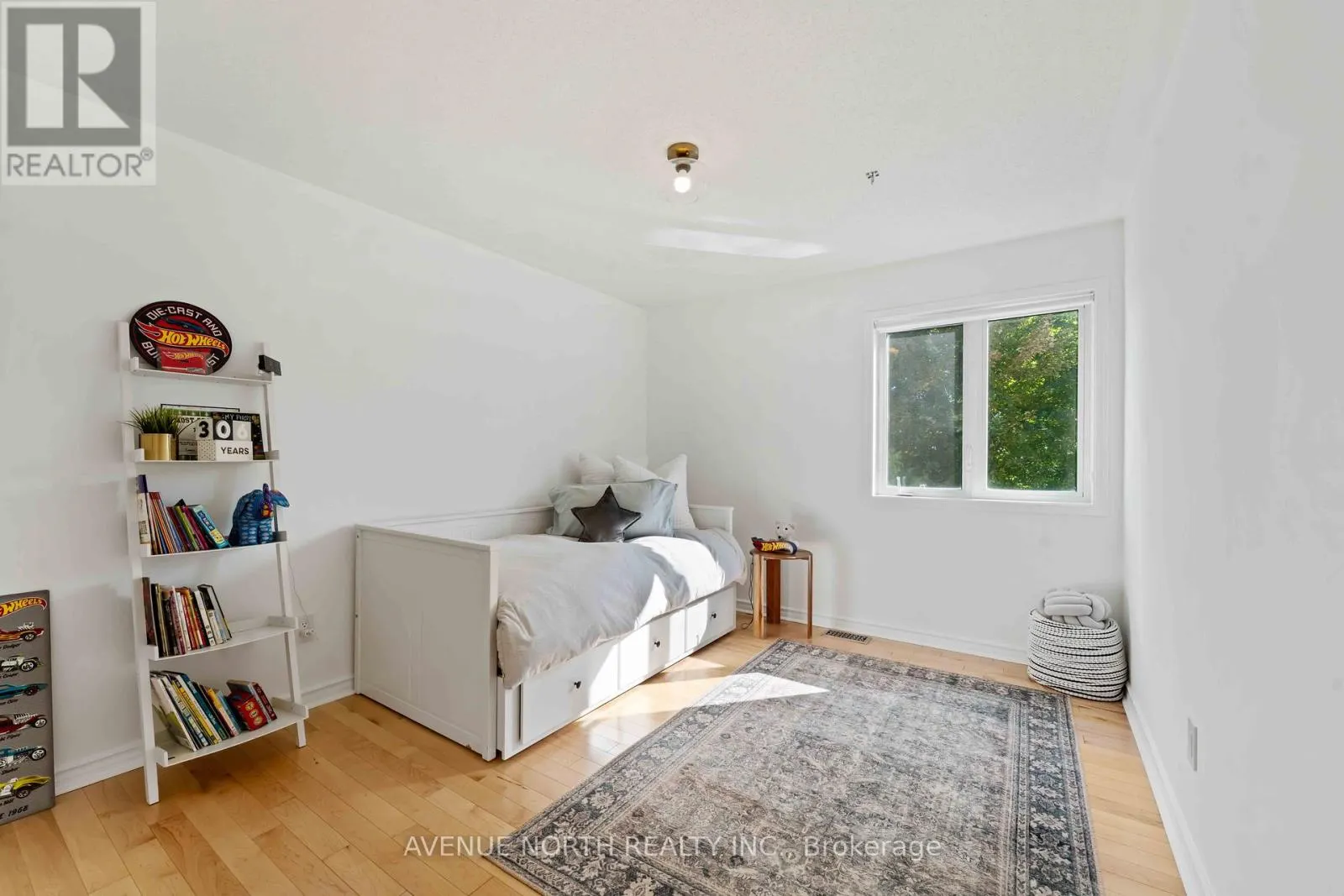 102 CHANCERY CRESCENT