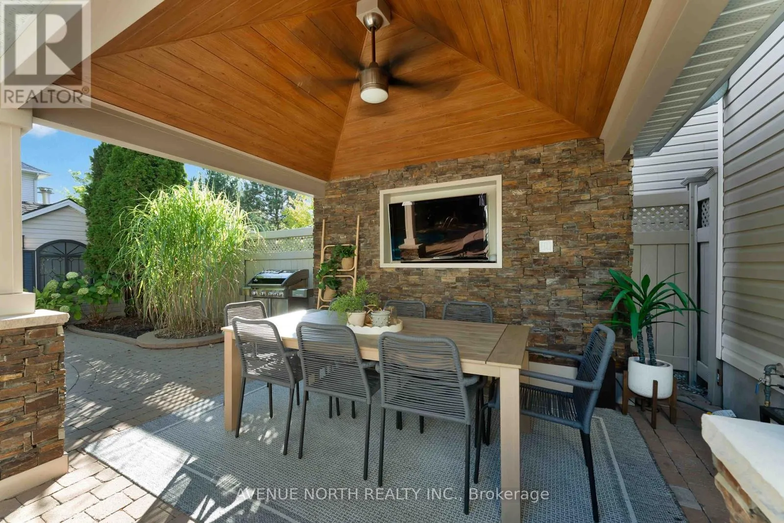 102 CHANCERY CRESCENT