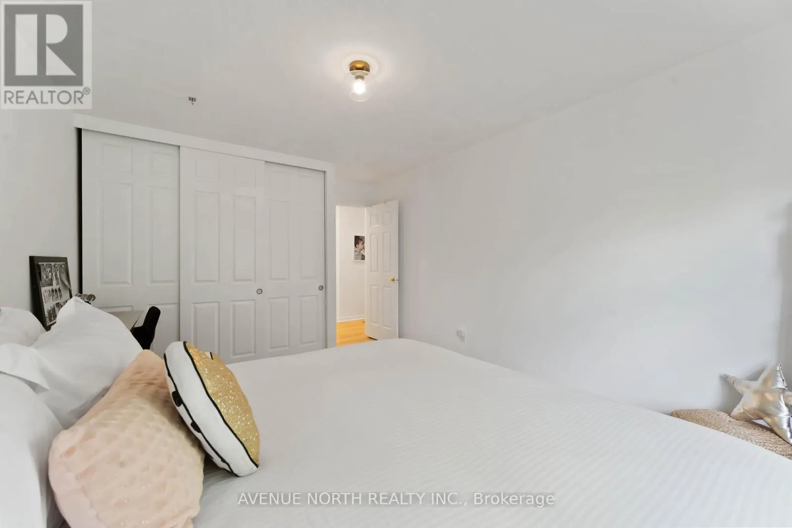 102 CHANCERY CRESCENT