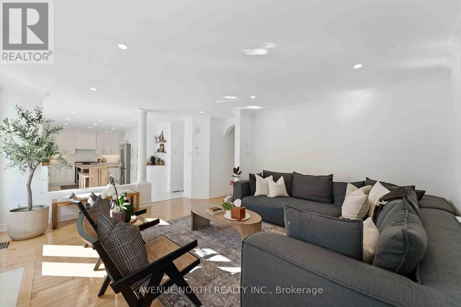 102 CHANCERY CRESCENT