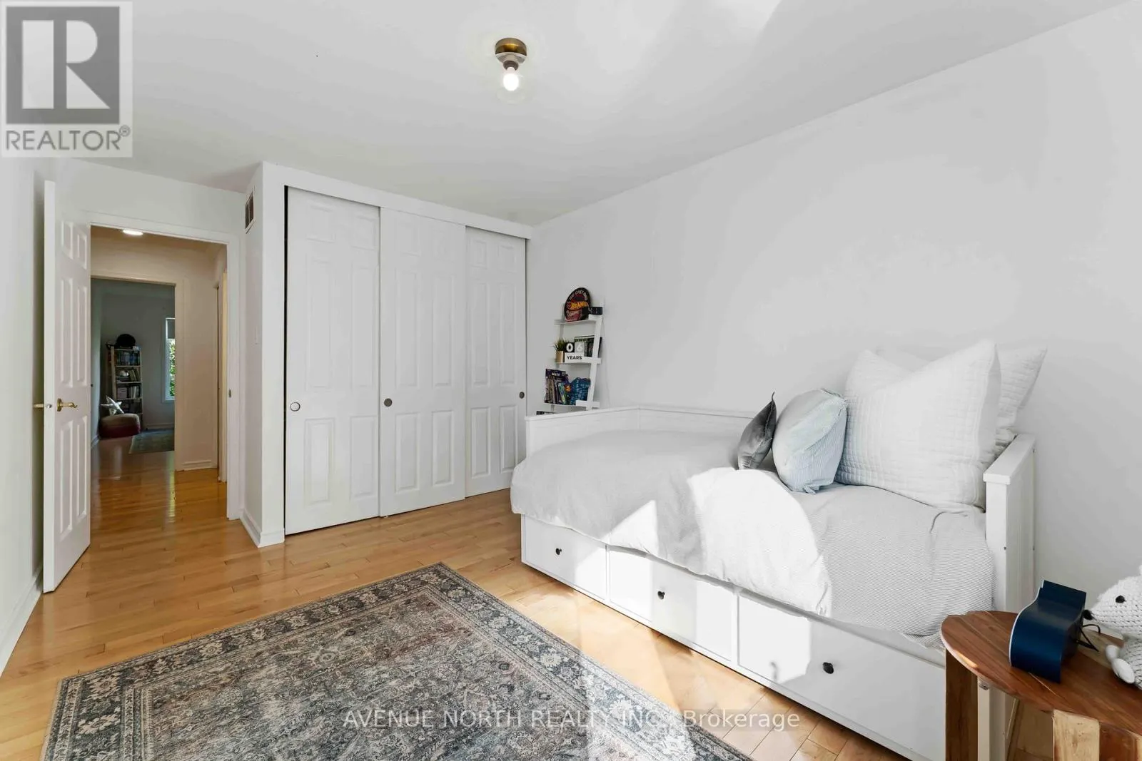 102 CHANCERY CRESCENT