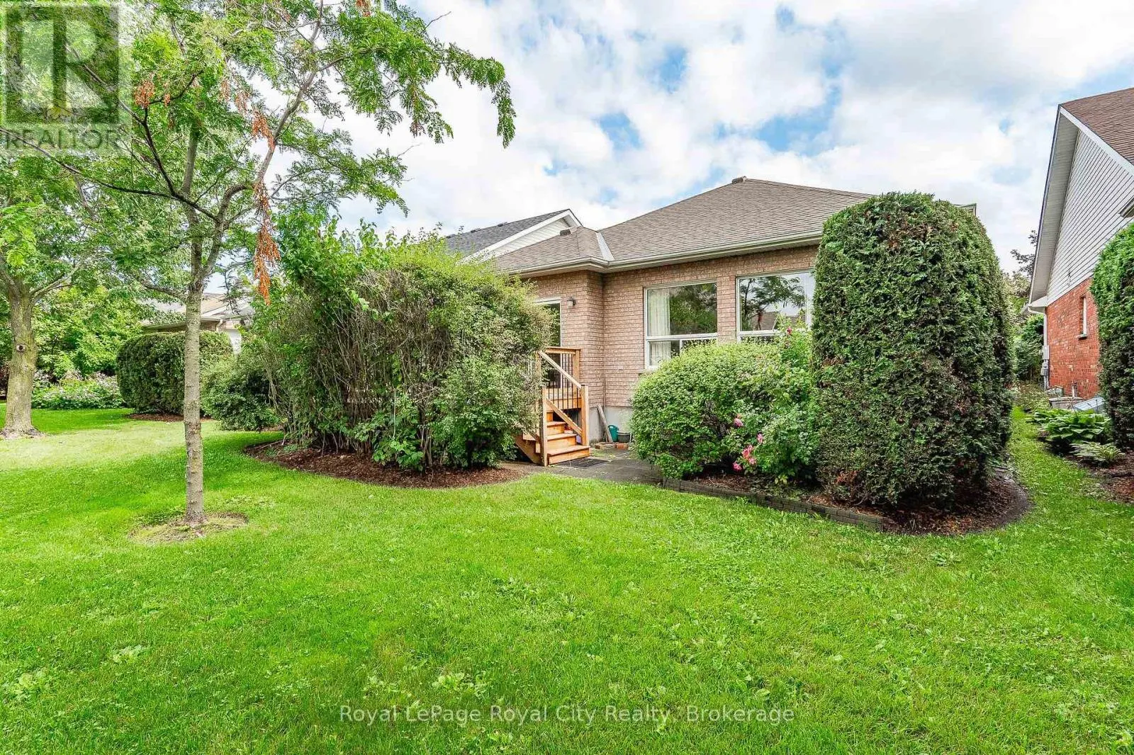 24 BEECHLAWN BOULEVARD