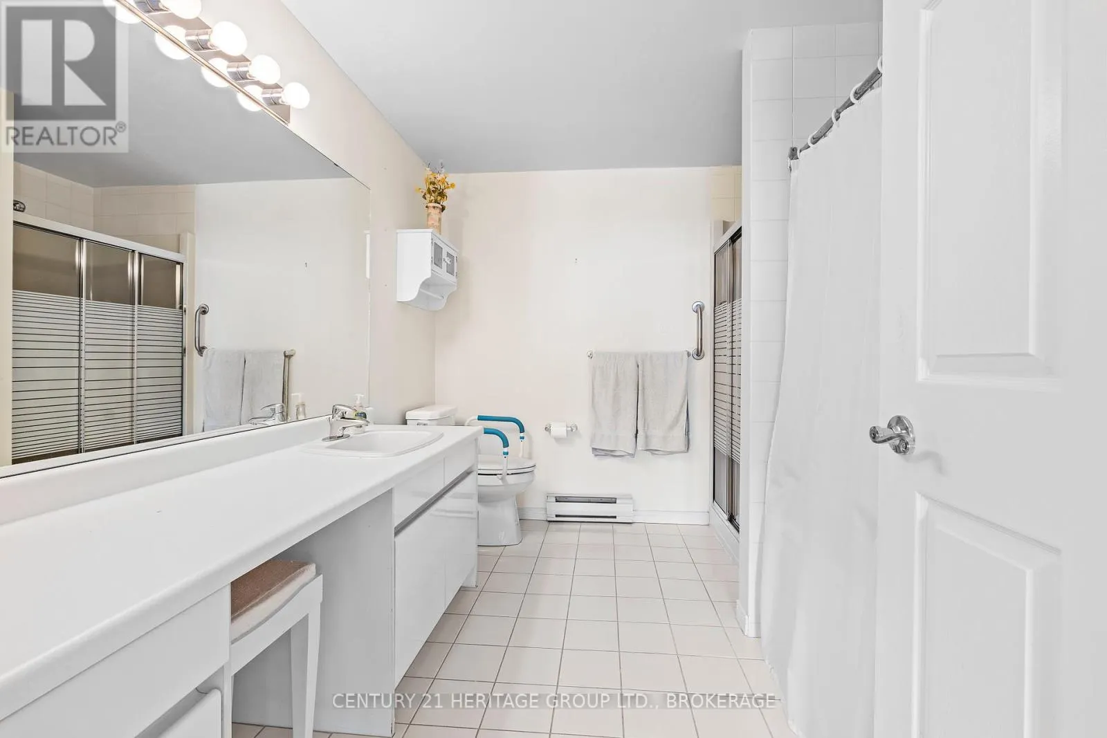 1202 - 1000 KING STREET W, #1202
