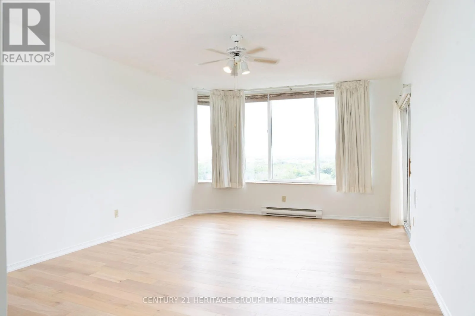 1202 - 1000 KING STREET W, #1202