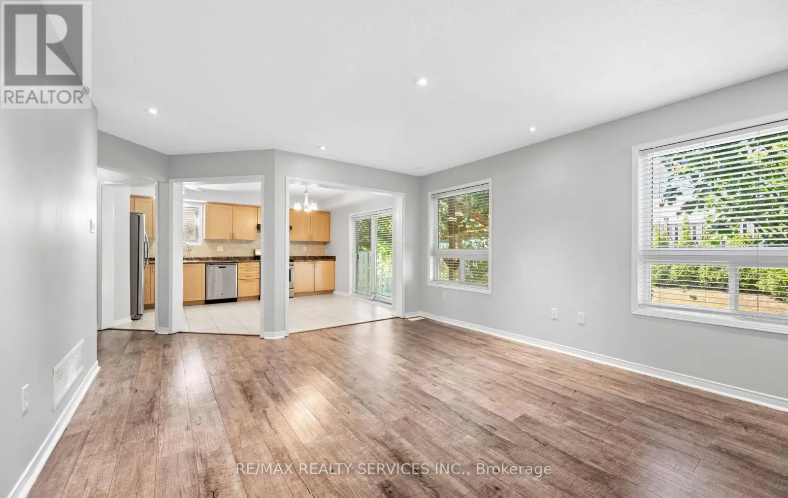 48 POWELL DRIVE