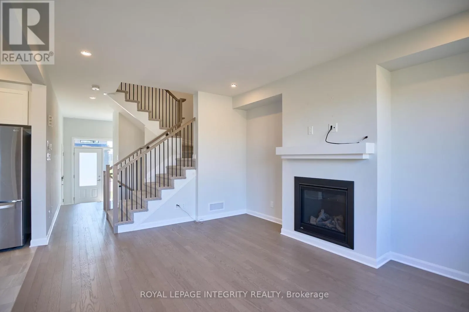 223 ELSIE MACGILL WALK
