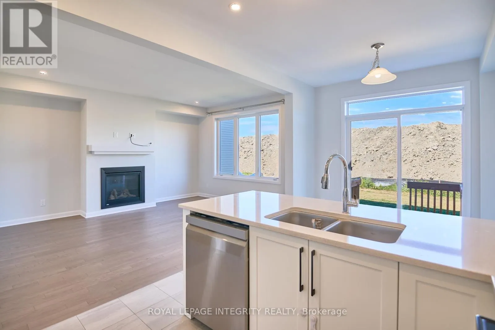 223 ELSIE MACGILL WALK