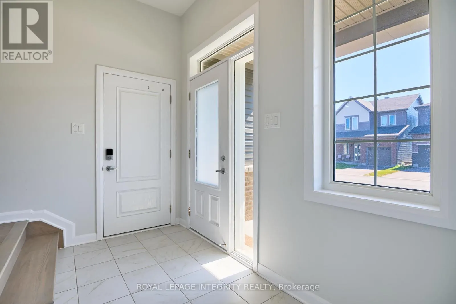 223 ELSIE MACGILL WALK