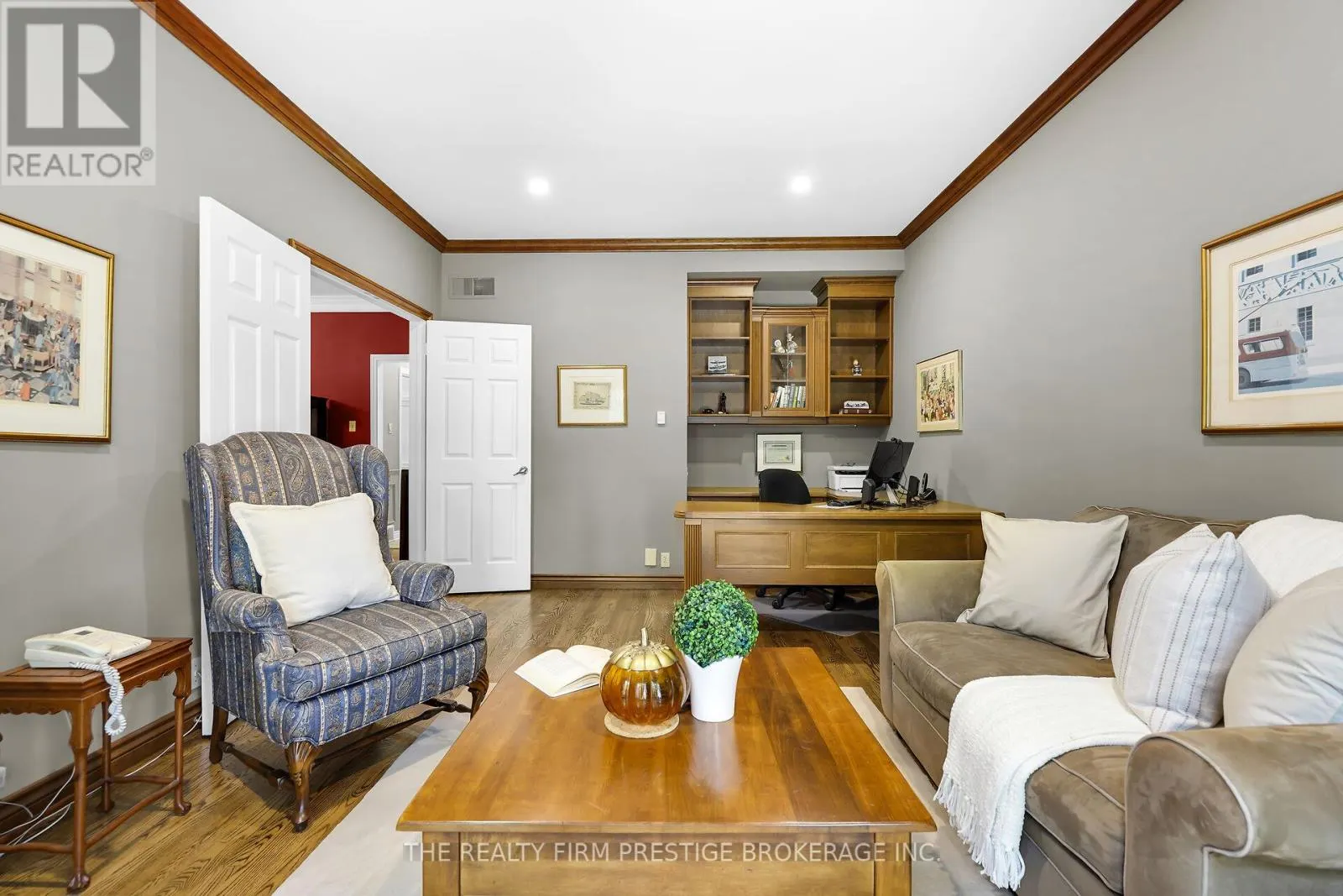 1003 HUNT CLUB MEWS