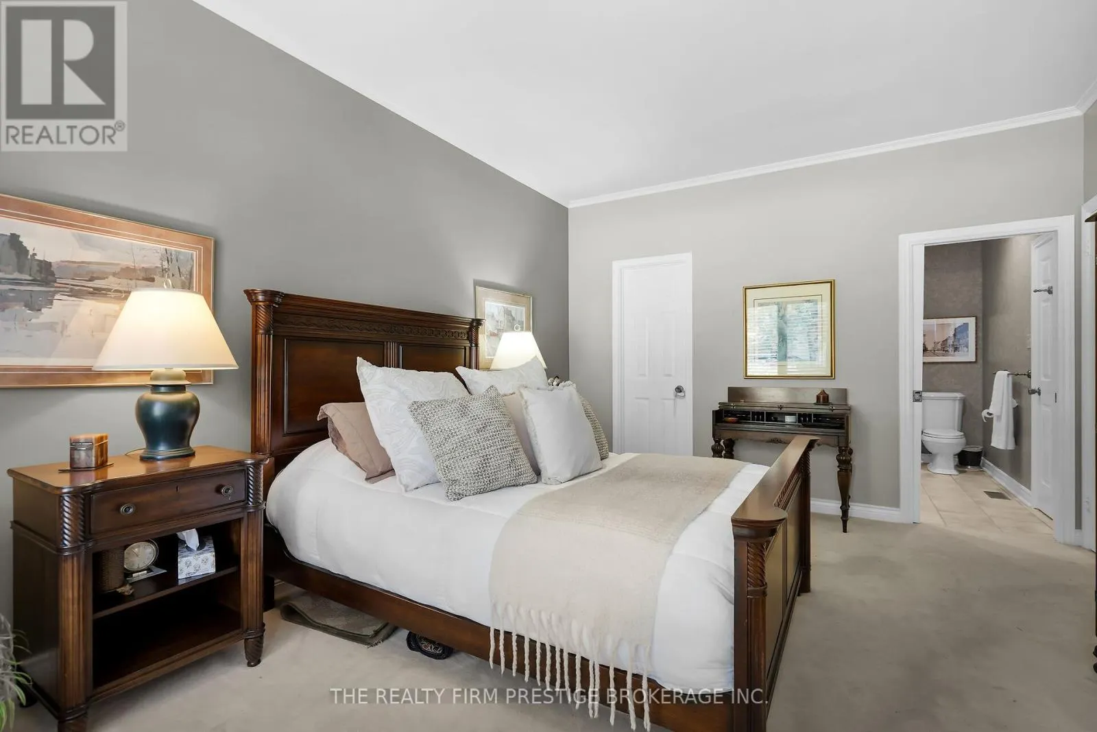 1003 HUNT CLUB MEWS
