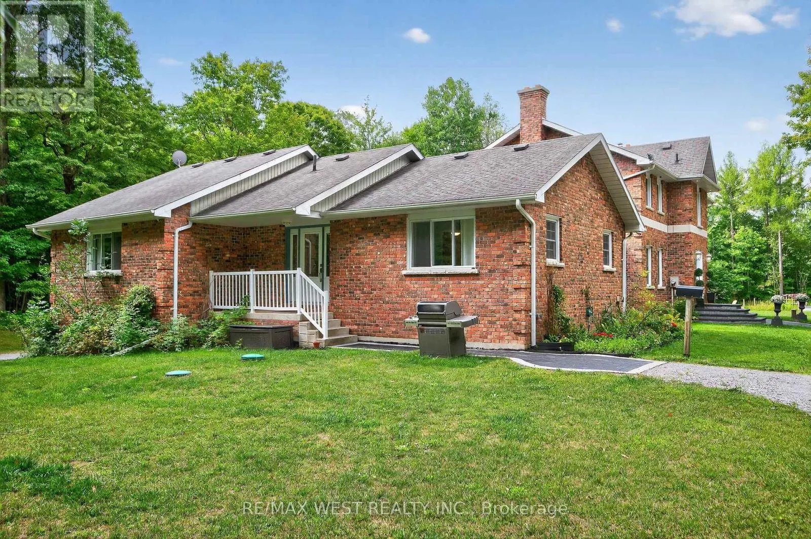398 SANDY HOOK ROAD