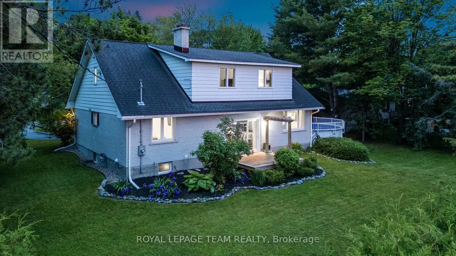 37 PROMENADE AVENUE