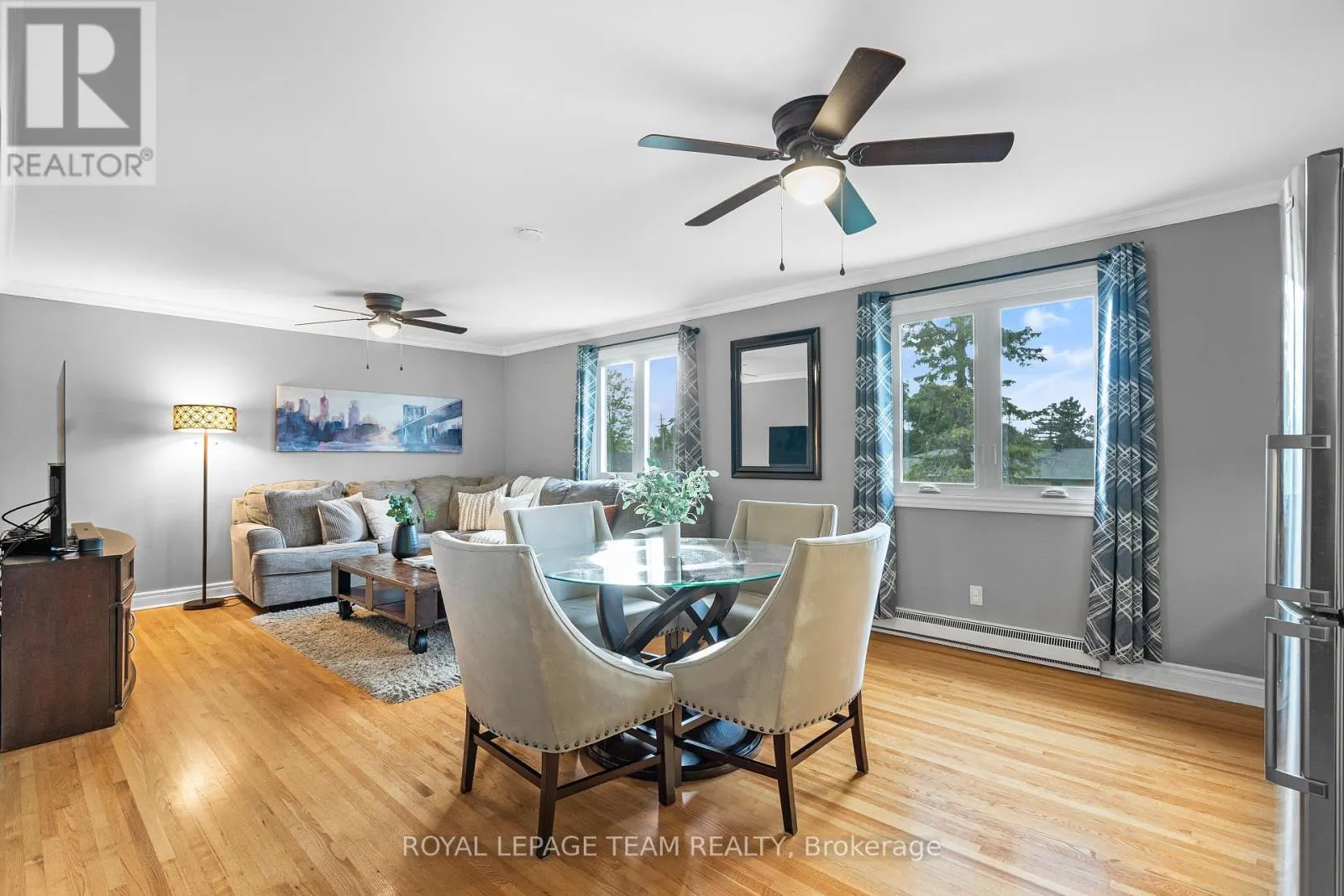 37 PROMENADE AVENUE
